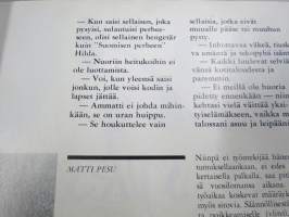 Anna 1969 nr 36, 9.9.1969; Juhla-Mocca, Eeva Joenpelto, Kotiapulaisesta puheen ollen, Syksyn hiusmuoti, Vaatemuoti, Kent Nadbornik palasi Helsinkiin, Kalle Anttila