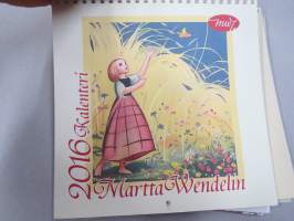 Martta Wendelin kalenterit 2012-2022 (2015 puuttuu välistä), nostalgiset kuvitukset