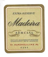 Extra Reserve Madeira Sercial  nr 6203 Taatusti alkuperäistä madeiraa  viinaetiketti