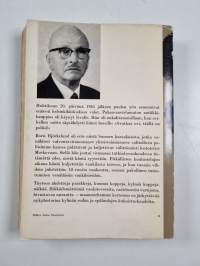 Stalinille menetetyt vuoteni : elämäni vaiheet 1945-1955