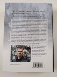Viina, hermot, rangaistukset : sotilasylijohdon henkilökohtaiset ongelmat 1918-1945