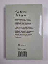 Neitonen ahdingossa