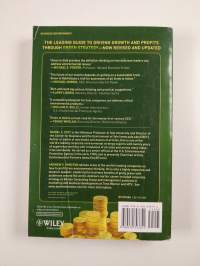 Green to gold : How smart companies use environmental strategy to innovate, create value, and build competitive advantage