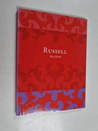 Russell : matematiikka - unelmia ja painajaisia