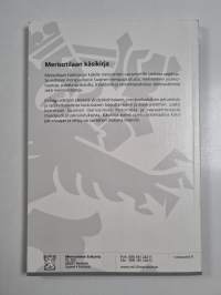 Merisotilaan käsikirja 2004 Marinsoldatens handbok 2004
