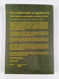 Älyn ulottuvuudet ja oppihistoria : matka logiikan, psykologian ja tekoälyn juurille