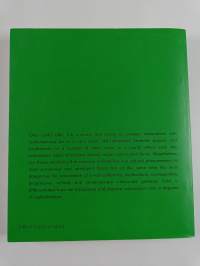Contemporary art and nationalism : critical reader