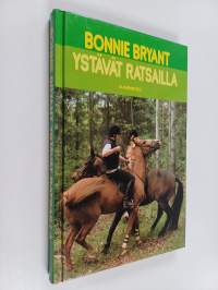 Ystävät ratsailla