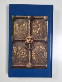 Ancient Russian cities : a travel guide to the historical and architectural monuments and fine art museums