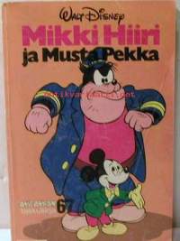 Aku Ankan taskukirja 67 mikki hiiri ja musta pekka