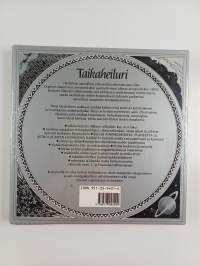 Taikaheiluri (heiluri, opaskirja ja tarvikkeet)