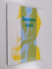 Tunnusta värisi