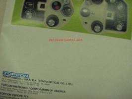 Topcon Vision Tester VT-D2 -optikon näkötesteri, myyntiesite