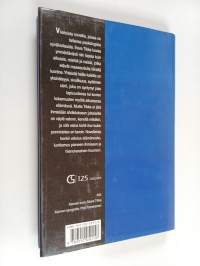 Kahdesti kastettu : novelleja