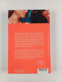 Gossip Girl 3 - Kaikki kuuluu minulle