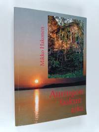 Auringonlaskun aika romaani