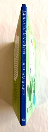 Laula lelut laatikkoon