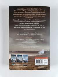 A room full of bones : a Dr Ruth Galloway mystery