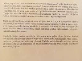 Taloja tien varrella, Muuttuva Orivesi