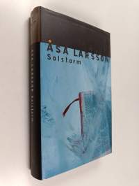 Solstorm : spänningsroman