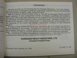 Kawasaki ZRX1100 (ZR1100-C2, ZR1100-D2) owner´s manual -käyttöohjekirja englanniksi