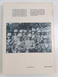 Suomalaiset sinibaretit 1-2