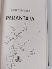 Parantaja (signeerattu, tekijän omiste)