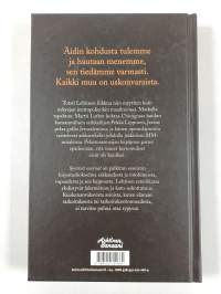 Syntiset saarnat : kirjoituksia maan ja taivaan väliltä
