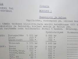 ANT Tupakka - SOK Koulupalvelu oppivälinesarja tupakoinnin vastaiseen kampanjaan 1973 -erikoiset havaintovälineet ja selostukset mm. hyönteisten  lamauttamisesta...