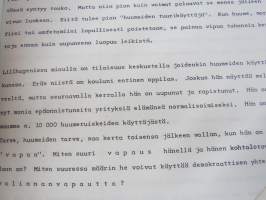 ANT Tupakka - SOK Koulupalvelu oppivälinesarja tupakoinnin vastaiseen kampanjaan 1973 -erikoiset havaintovälineet ja selostukset mm. hyönteisten  lamauttamisesta...
