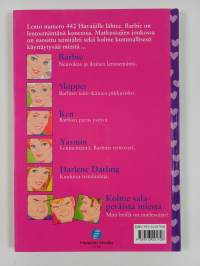 Barbie lentoemäntänä
