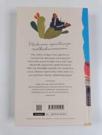 Sisarperhonen ja muita matkatarinoita