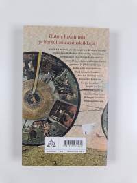 Tervehdin teitä kevätsukkahousuilla ja muita kirjoituksia
