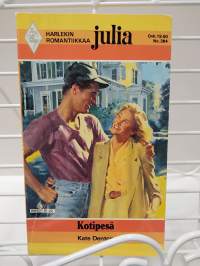 Kotipesä Harlequin Julia