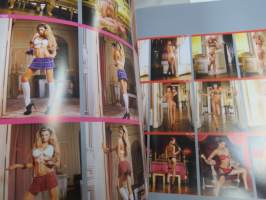 Baci Lingerie -naisten alusasujen luksusvalmistajan massiivinen 480-sivuinen kuvasto + erillinen &quot;overview&quot; katalogi, molemmat täydelliset levyineen