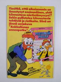 Pelle Pelottoman mietintämyssy 1986 : Pelle Pelottoman Sitkupallo