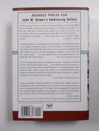 Embracing defeat : Japan in the wake of World War II