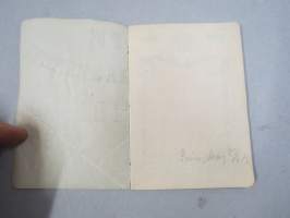 Заграничный паспортъ - Matkapassi ulkomaille - Pass för utrikesresa - Reisepass für das Ausland, fil. kand Arnold Nordling sekä vaimo Anna, 21.6.1912, Helsinki