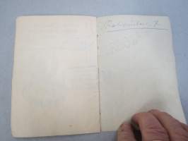 Заграничный паспортъ - Matkapassi ulkomaille - Pass för utrikesresa - Reisepass für das Ausland, fil. kand Arnold Nordling sekä vaimo Anna, 21.6.1912, Helsinki