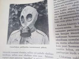Maanpuolustusnuoriso 1938 nr 3, Nuorisoa 20 vuoden takaa 1918, Euroopan nuorisoa, Reservilentäjiä Santahaminassa, mainoksia, ym.