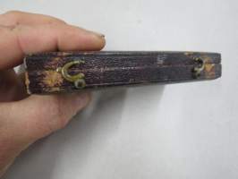 Punnuksia - grammat, wanha, 1800-luvun lopun rasia, jossa grammoja tai gramman osia