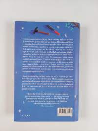Nooa Notkoniitty karkaa kotoa (signeerattu)