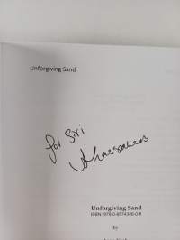 Unforgiving sand (tekijän omiste)