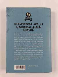 Jokakelin mies (signeerattu, tekijän omiste)