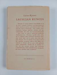 Lausujan runoja