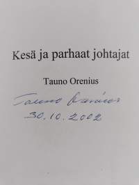 Kesä ja parhaat johtajat (signeerattu)