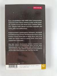 Satakieli lauloi yöllä : jännitysromaani
