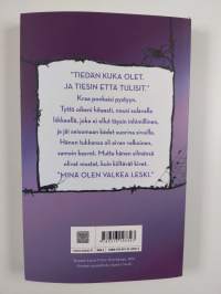 Valkean lesken kosto