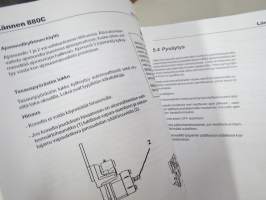 Lännen 880 C kaivinkone numerosta 8890751 ja eteenpäin -Käyttöohjekirja / Huolto-ohjekirja + varaosat / reservdelar / spare parts -alkuperäinen varaosaluettelo