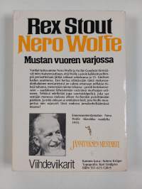 Mustan vuoren varjossa